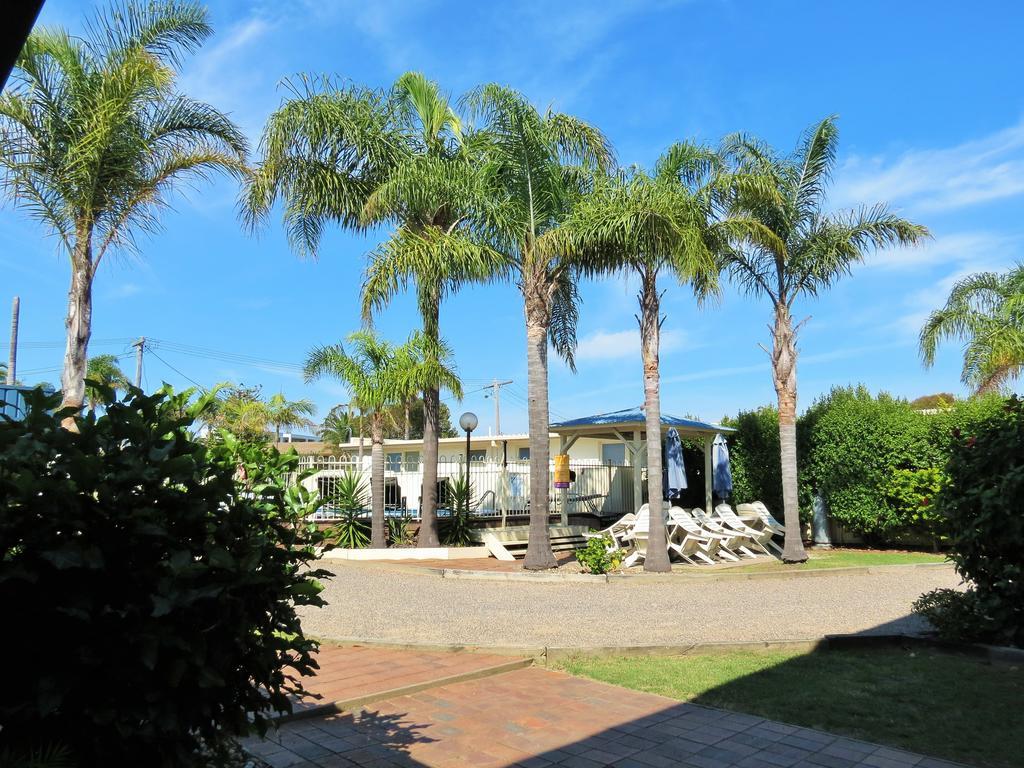 Chapman Court Aparthotel Merimbula Exterior photo