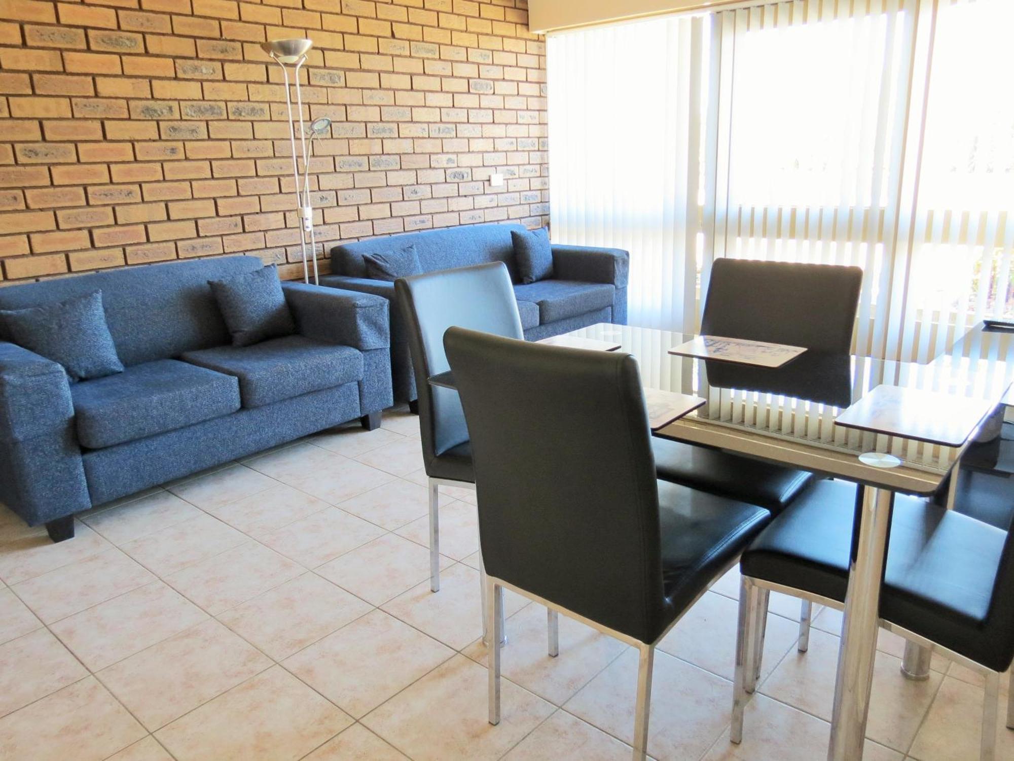 Chapman Court Aparthotel Merimbula Room photo