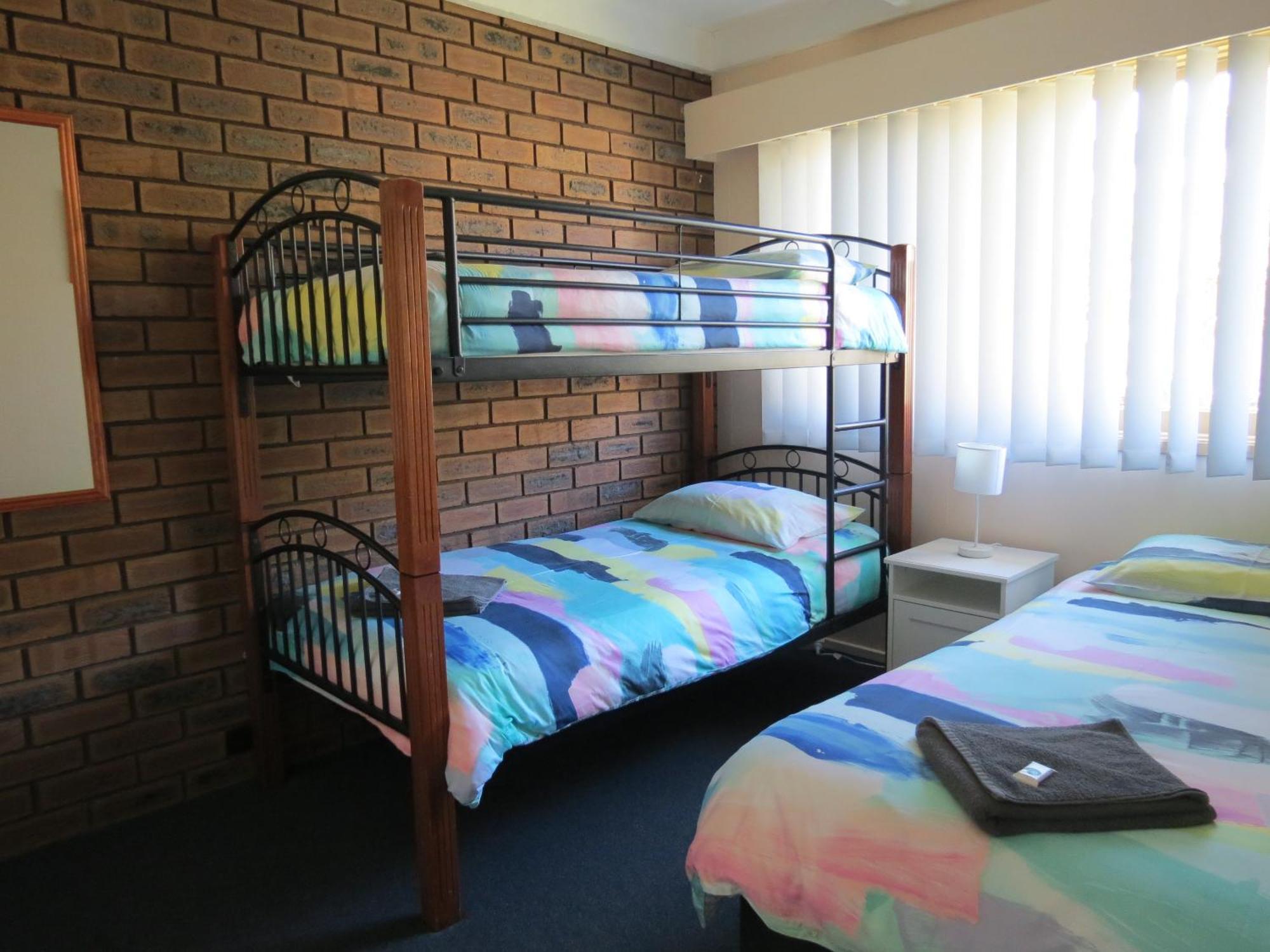 Chapman Court Aparthotel Merimbula Exterior photo